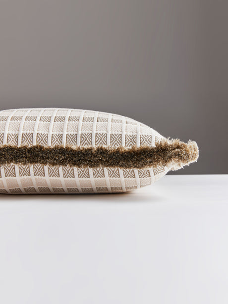 Scalamandre GW 0001FAIRPILL FAIR ISLE PILLOW - Pillow Collec