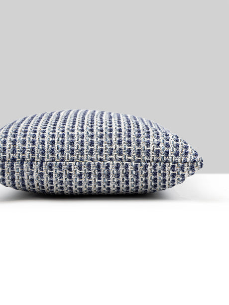 Scalamandre HN 0007LBDK27333 HEATHERTON PILLOW - Pillow Coll