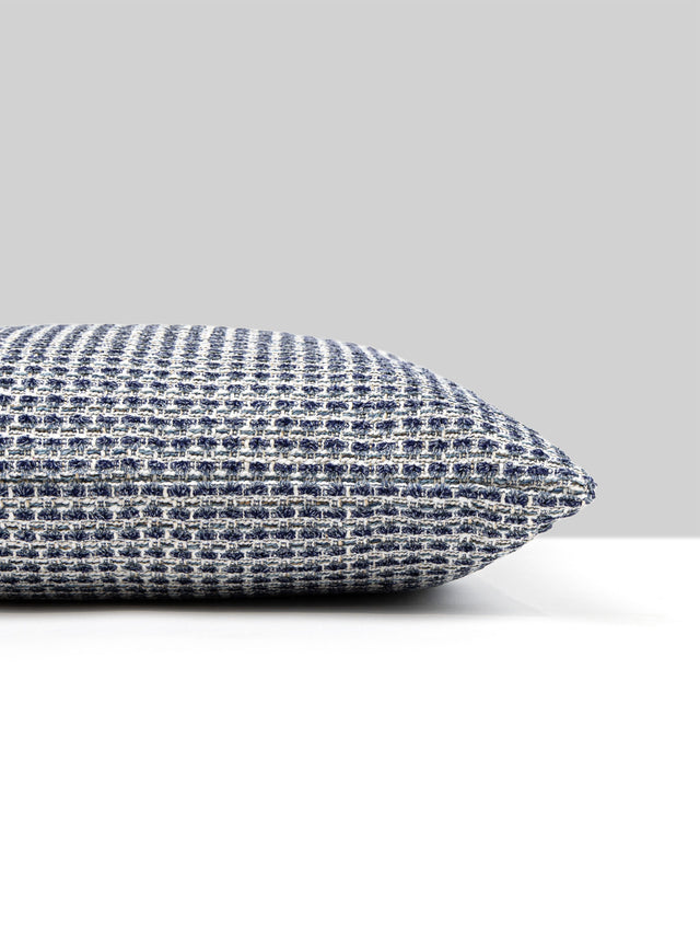 Scalamandre HN 0007SDDK27333 HEATHERTON PILLOW - Pillow Coll