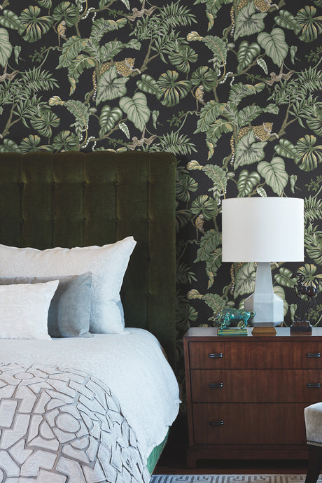 York HO2143 Jungle Cat Black Wallpaper