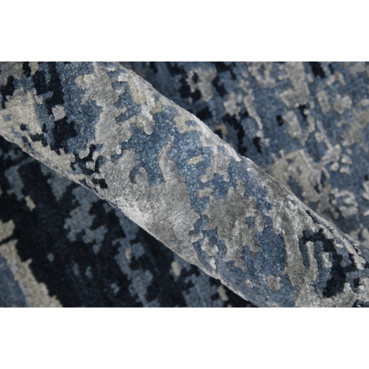 Amer Rugs HRM-2 Hermitage Contemporary Area Rug