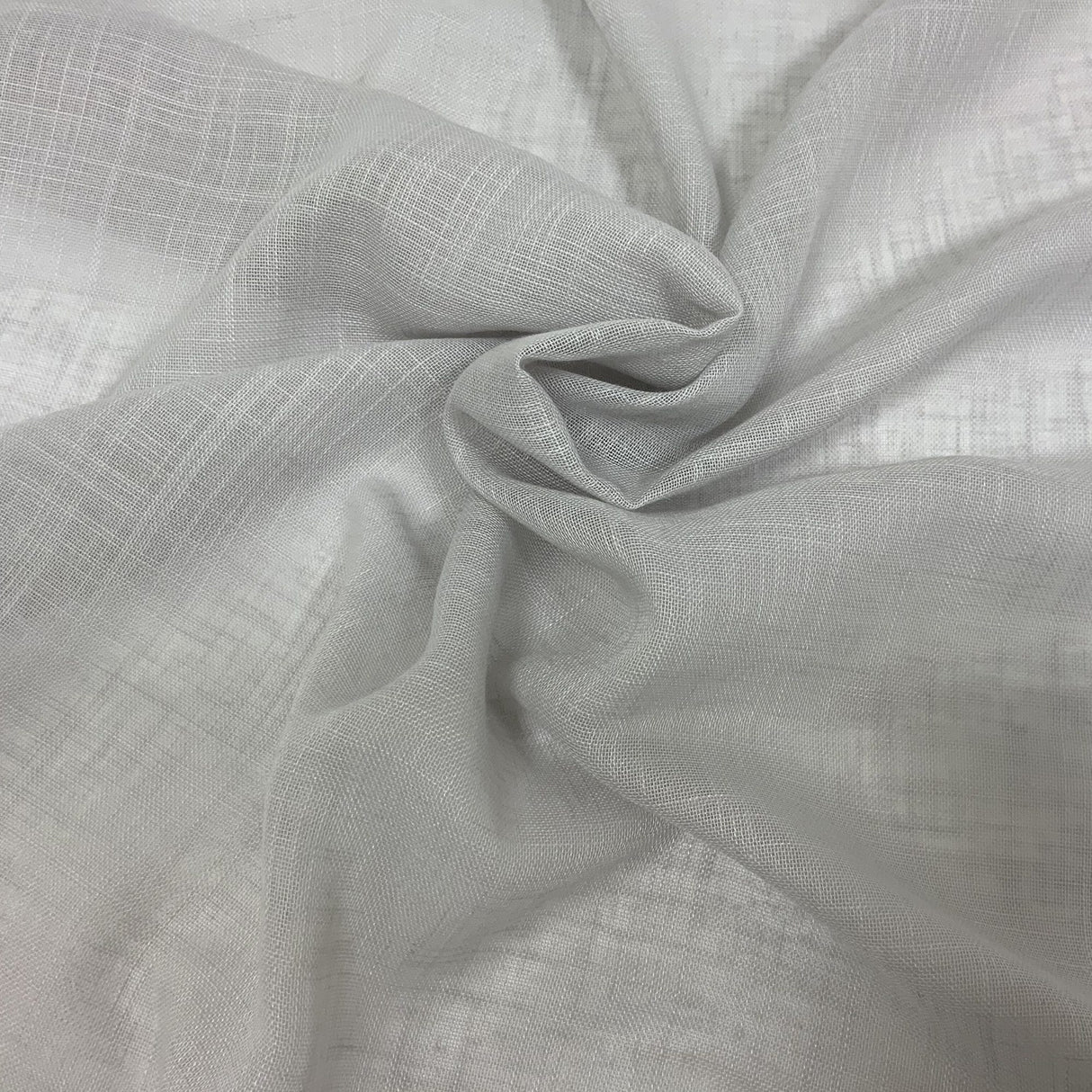  91-J8831 ILLUMINATE Fabric - Eade's Wallpaper & Fabric