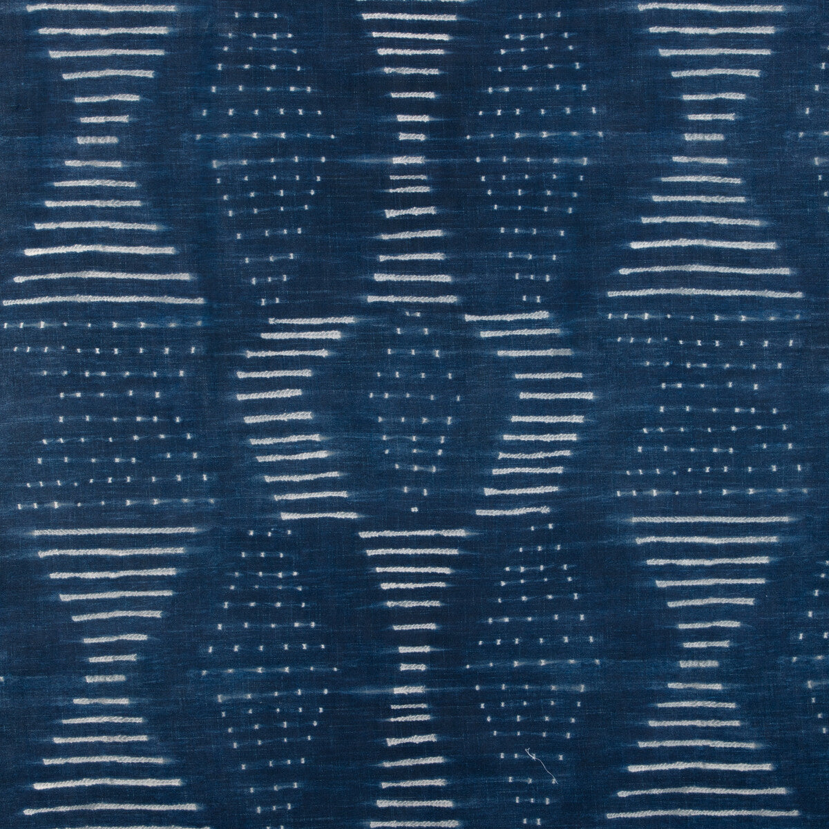 KRAVET COUTURE LATTIMER.51.0 LATTIMER MARINE Fabric - Eade's Wallpaper