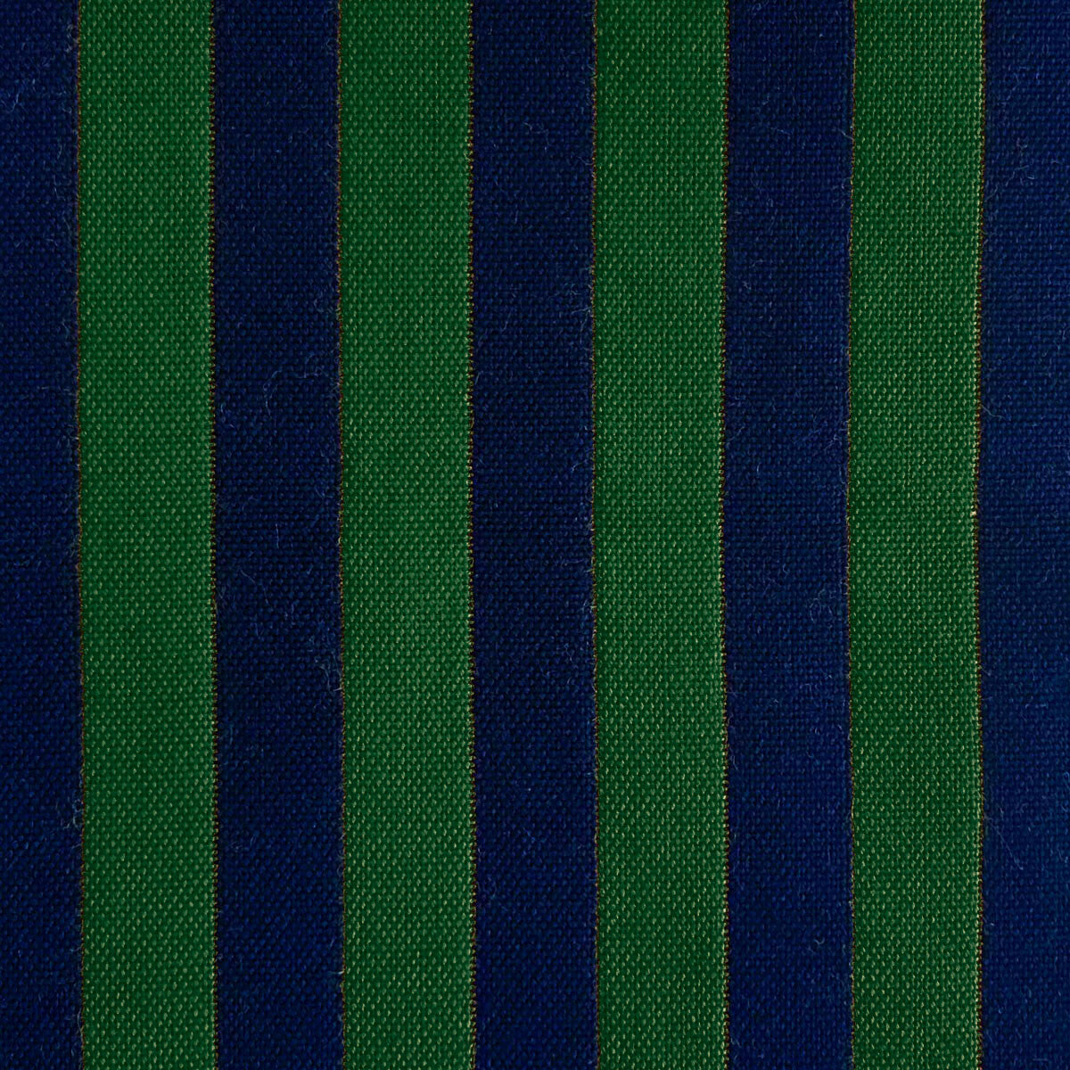 GASTON Y DANIELA LCT1057.005.0 BENJAMIN NAVY/VERDE Fabric - Eade's Wallpaper