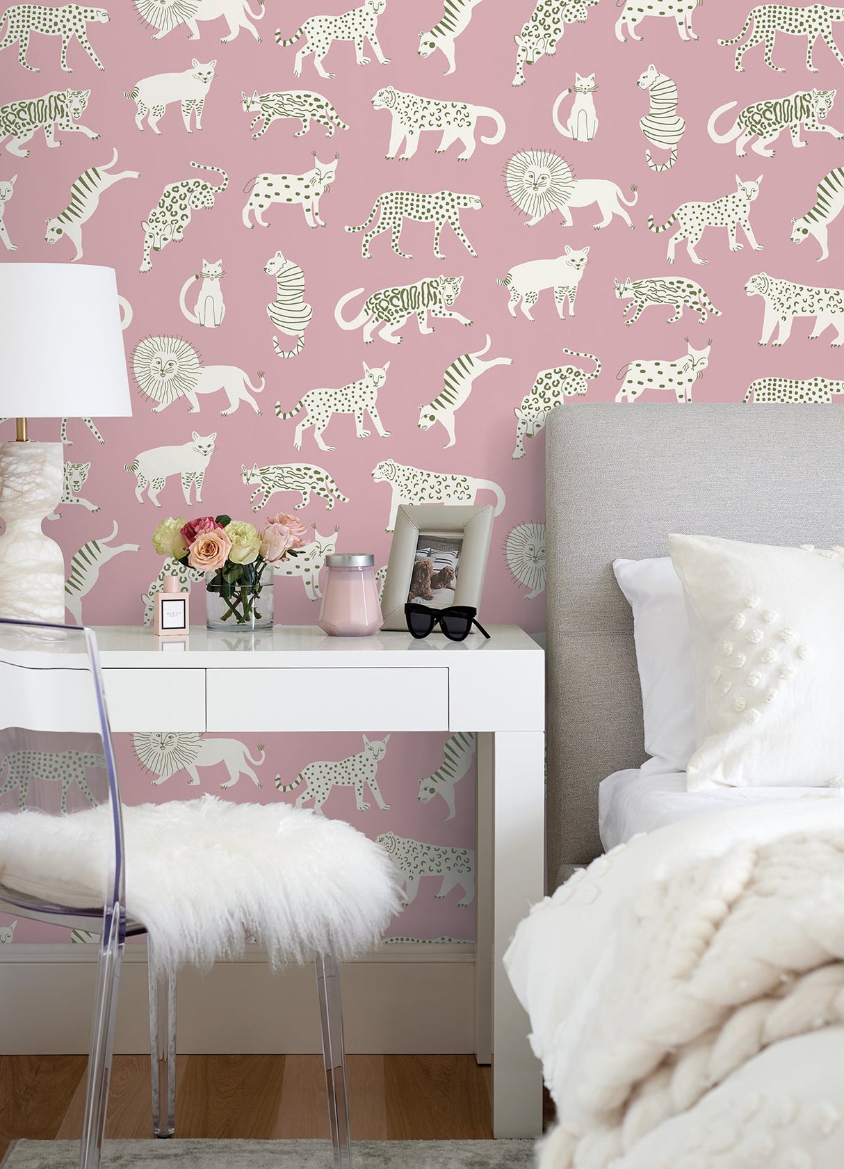 Leah Duncan LDS4583 Pink Kitty Kitty Peel & Stick Wallpaper