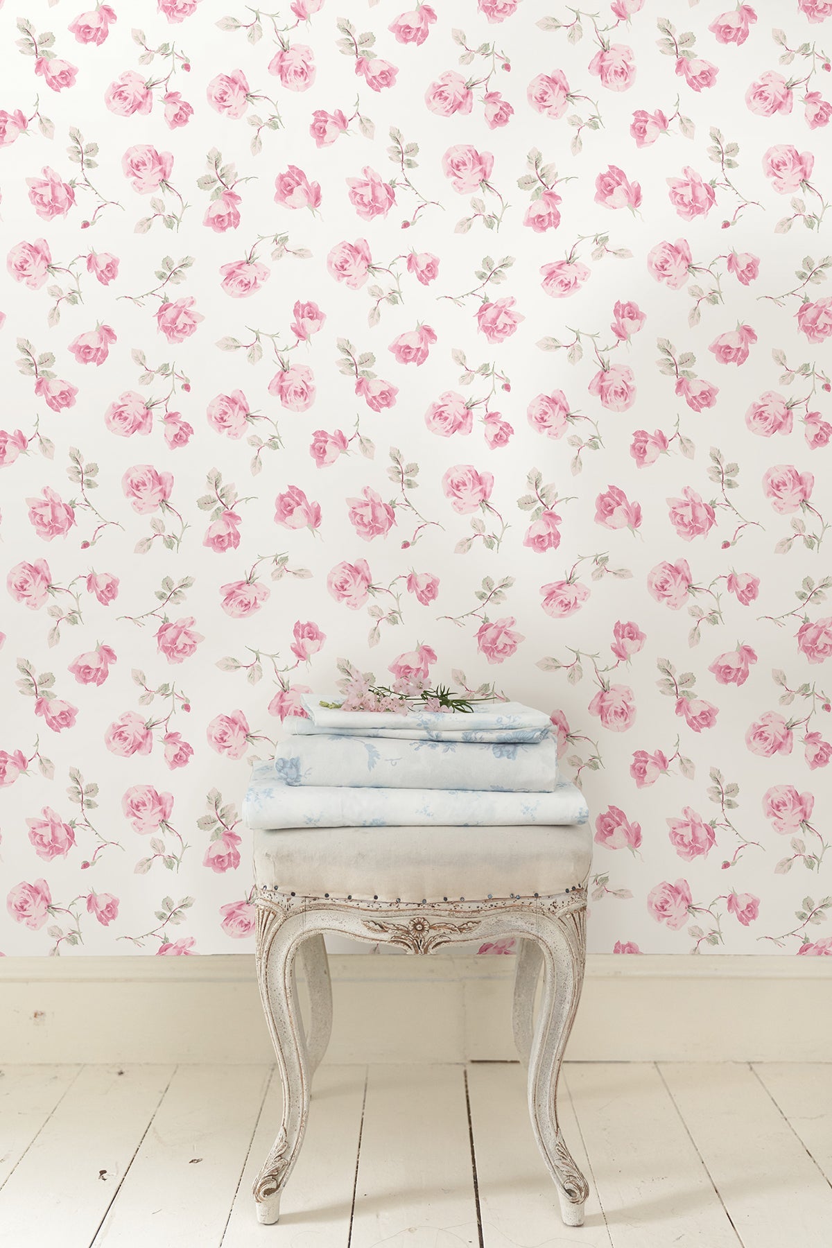 LoveShackFancy LFS6109 Chateau Rose Ribbon Rosa Peel & Stick Wallpaper