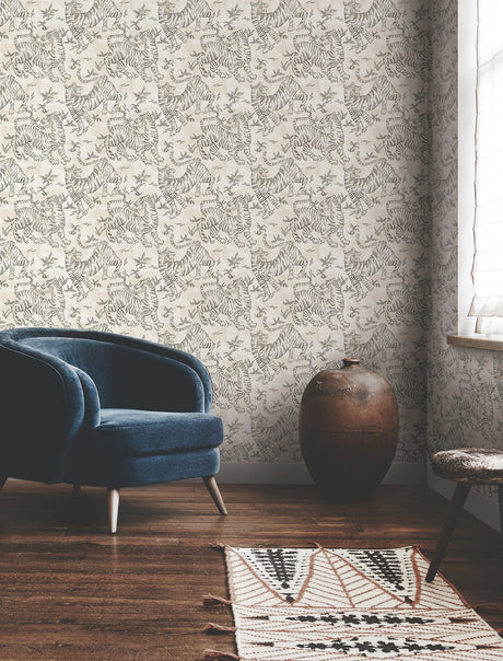 York LM5331 Orly Tigers White Wallpaper