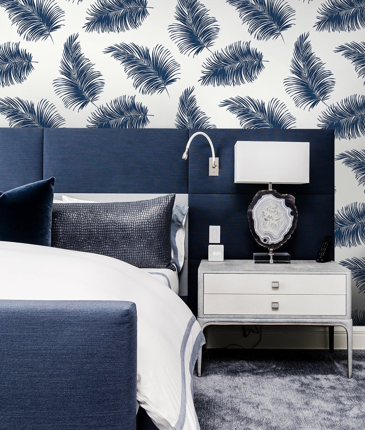 Lillian August LN20312 Wallpaper - Eade's Wallpaper & Fabric