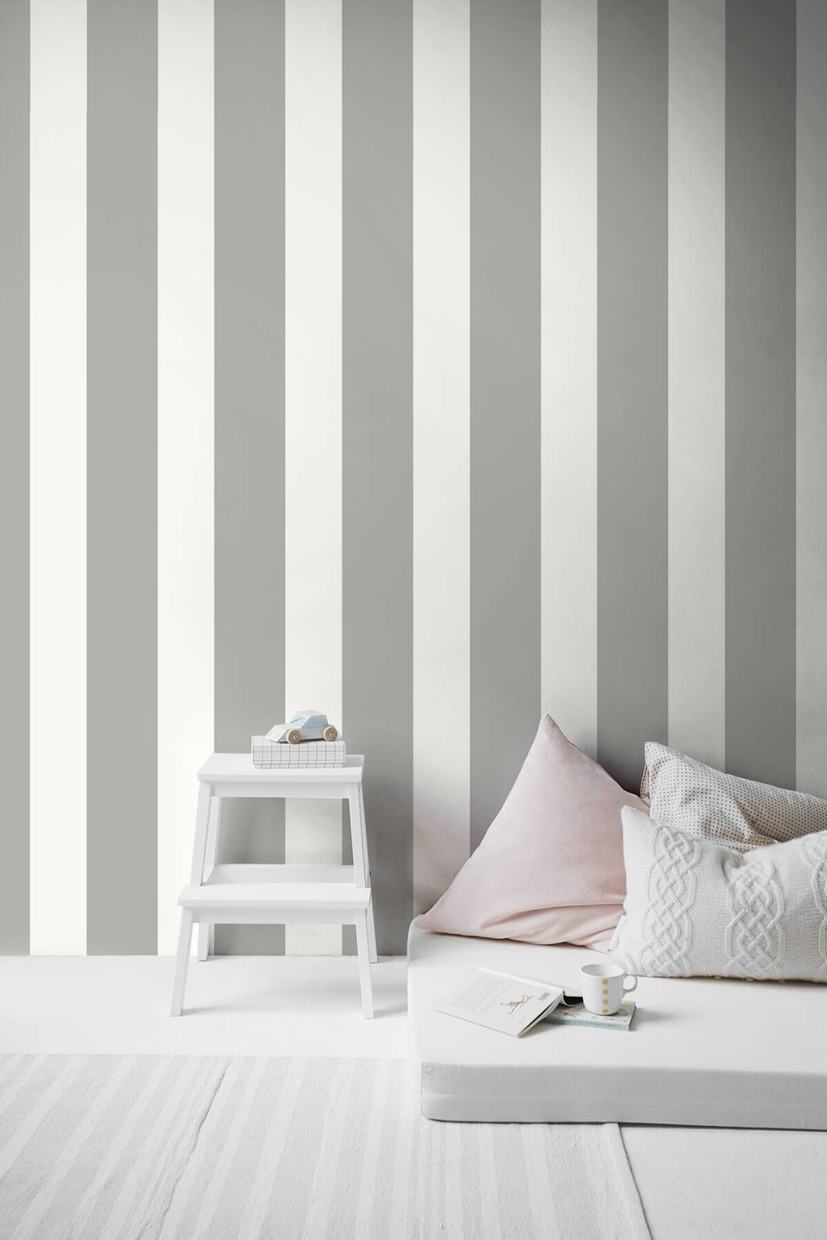 Lillian August LN20405 Wallpaper - Eade's Wallpaper & Fabric
