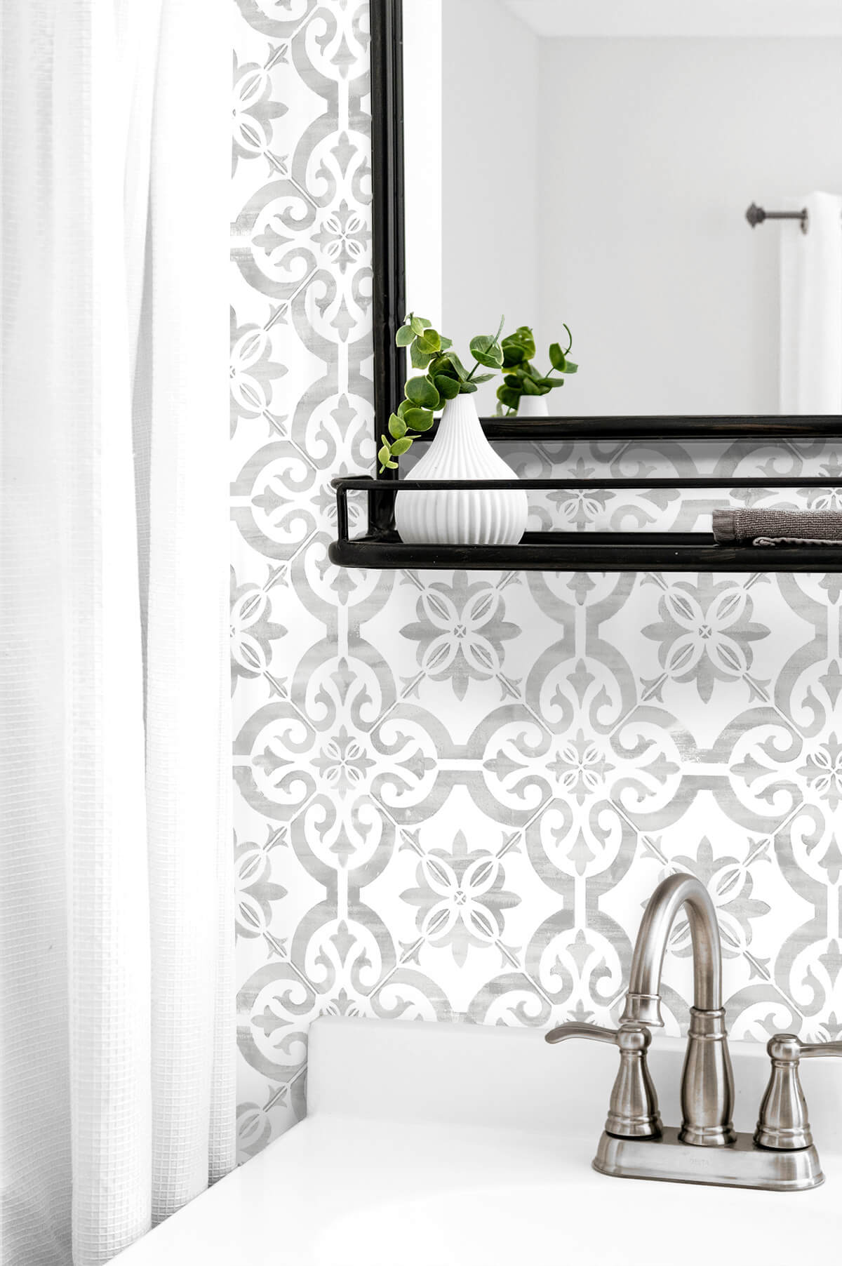 Lillian August LN21205 Wallpaper - Eade's Wallpaper & Fabric