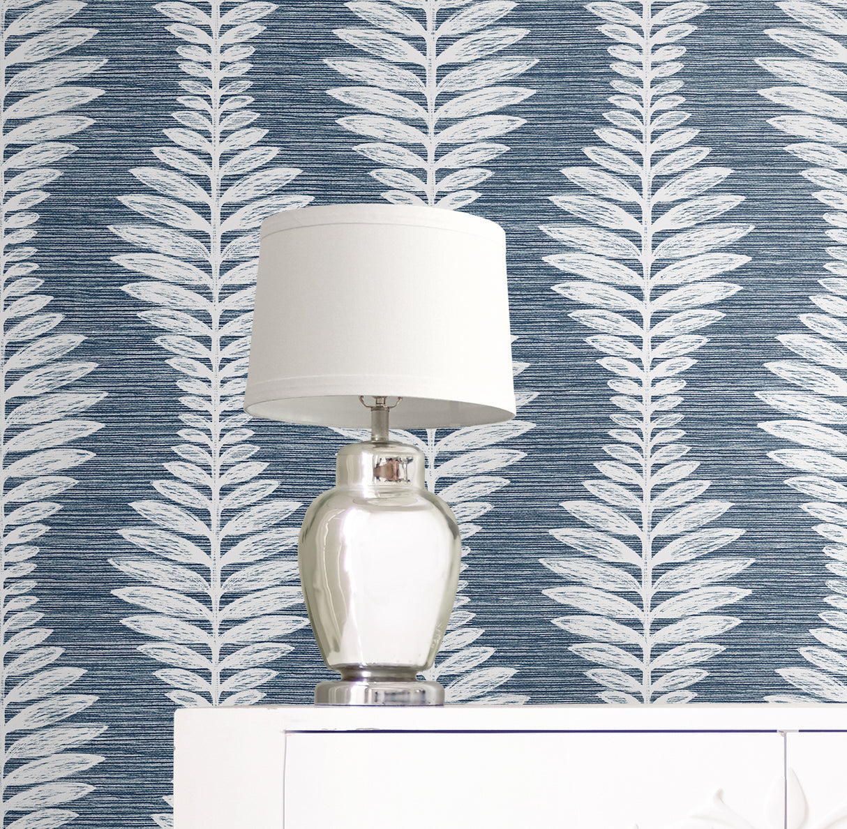 Lillian August LN40502 Wallpaper - Eade's Wallpaper & Fabric