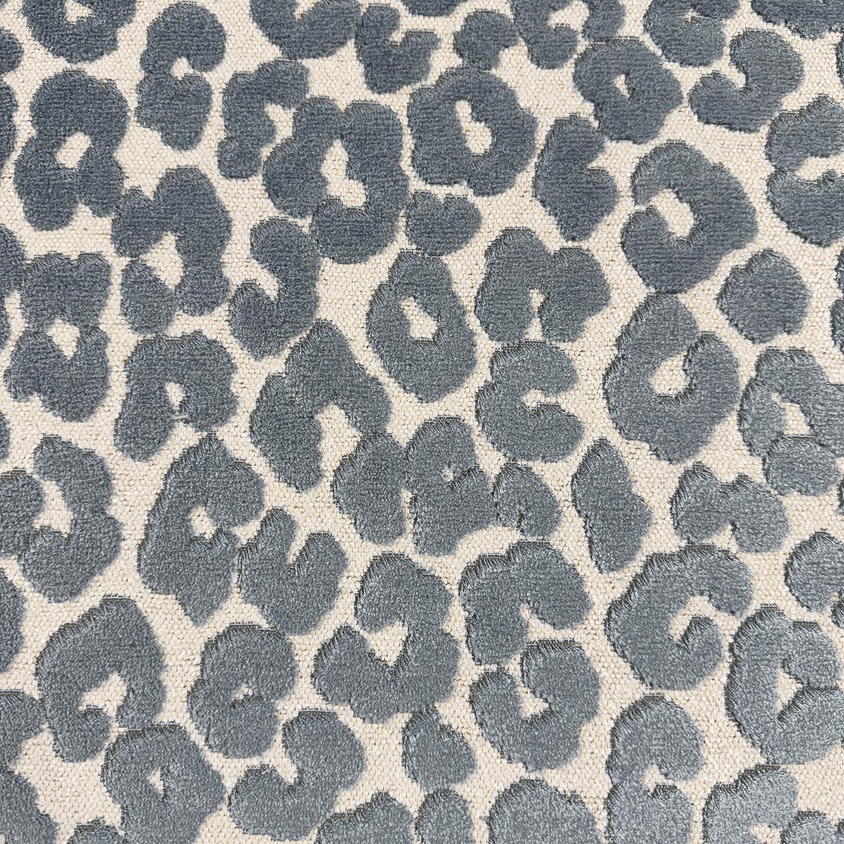 Eade’s LUX SKYBLUE SKYBLUE