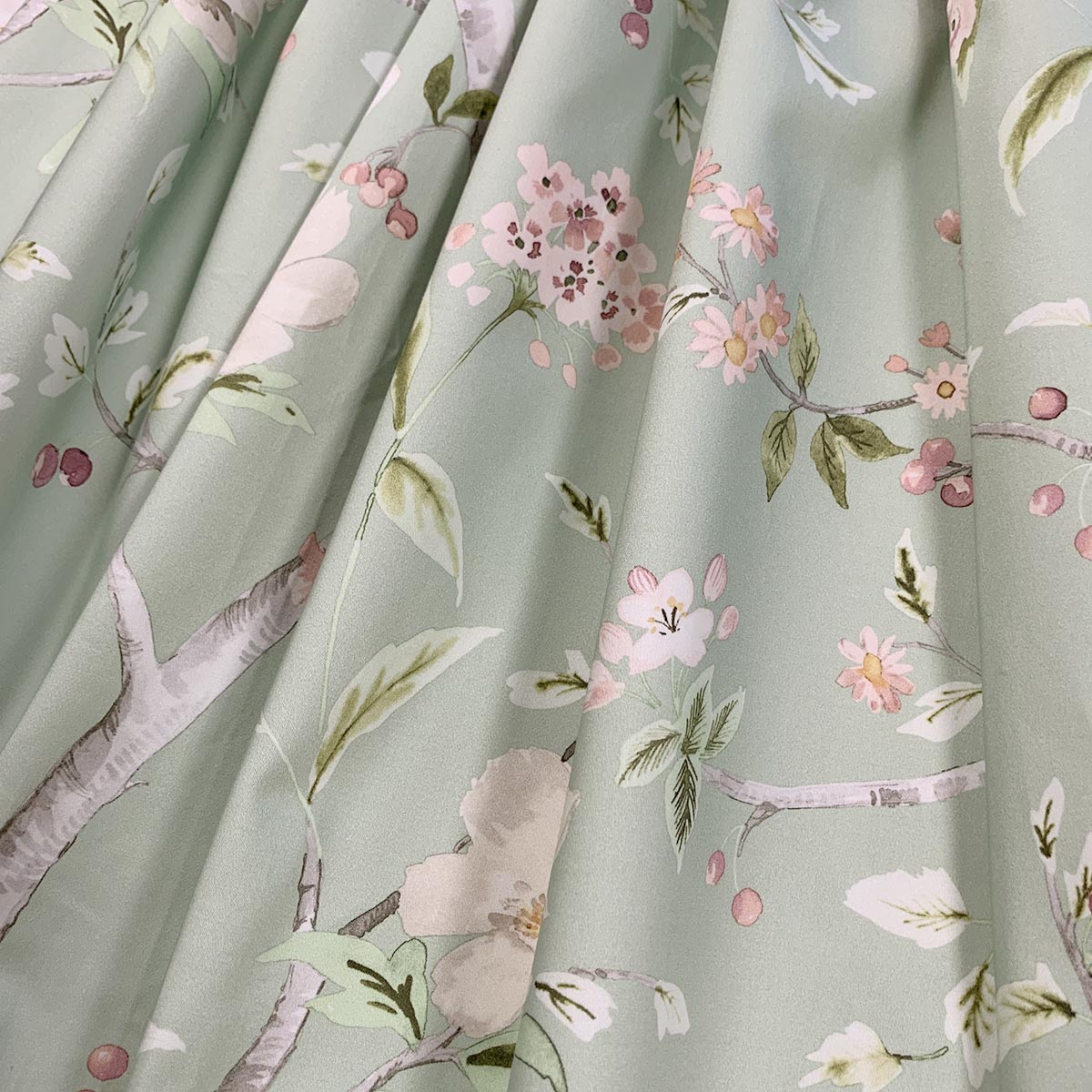 Eade’s Lillian August JANIE GREEN TEA GREEN TEA