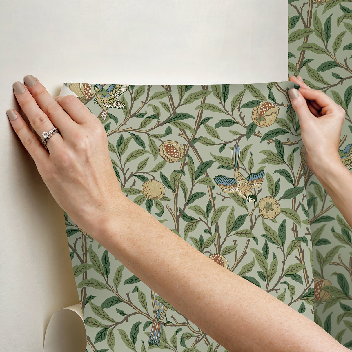 [variant_sku] [product_name] [custom.colorway] - Eade's Wallpaper & Fabric