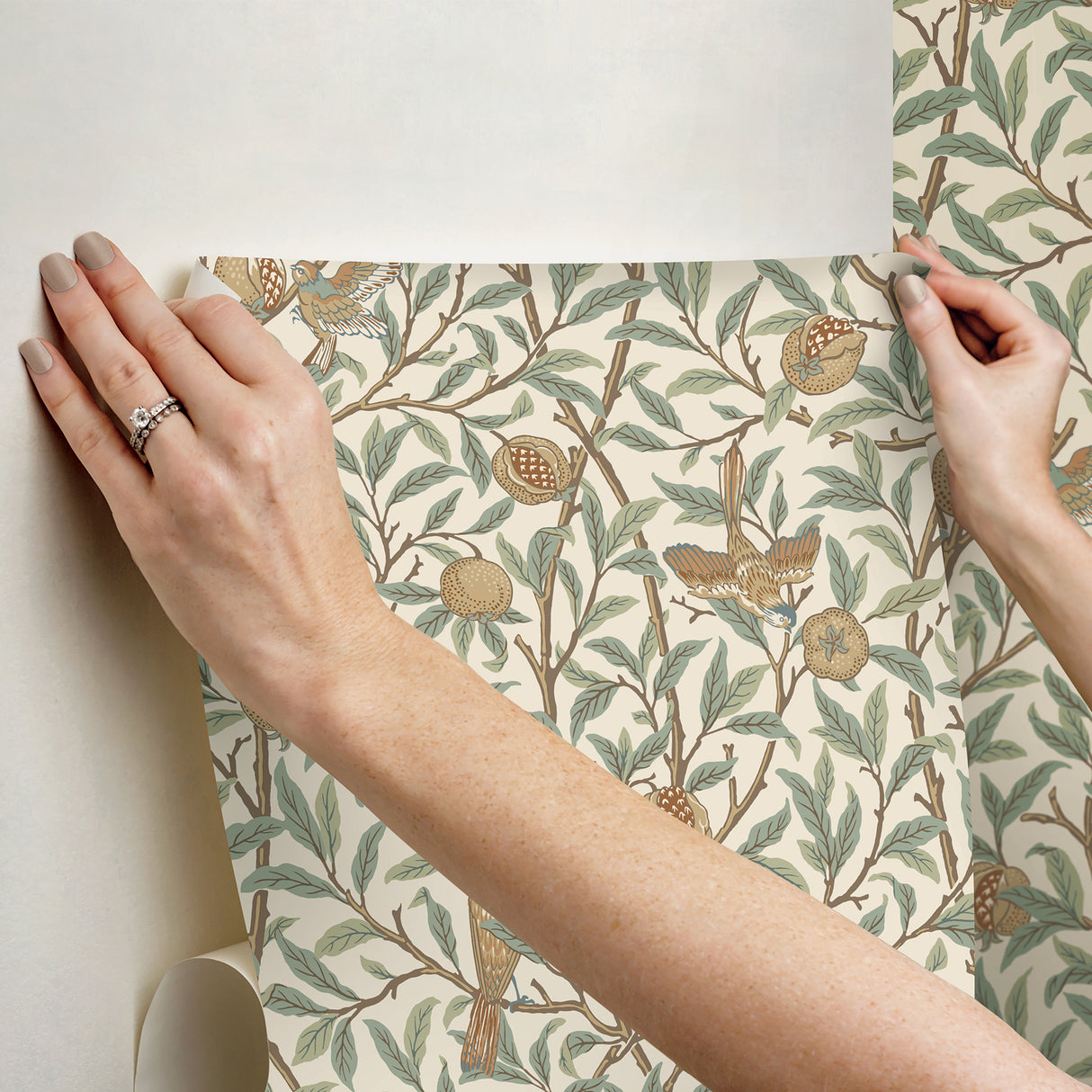 [variant_sku] [product_name] [custom.colorway] - Eade's Wallpaper & Fabric
