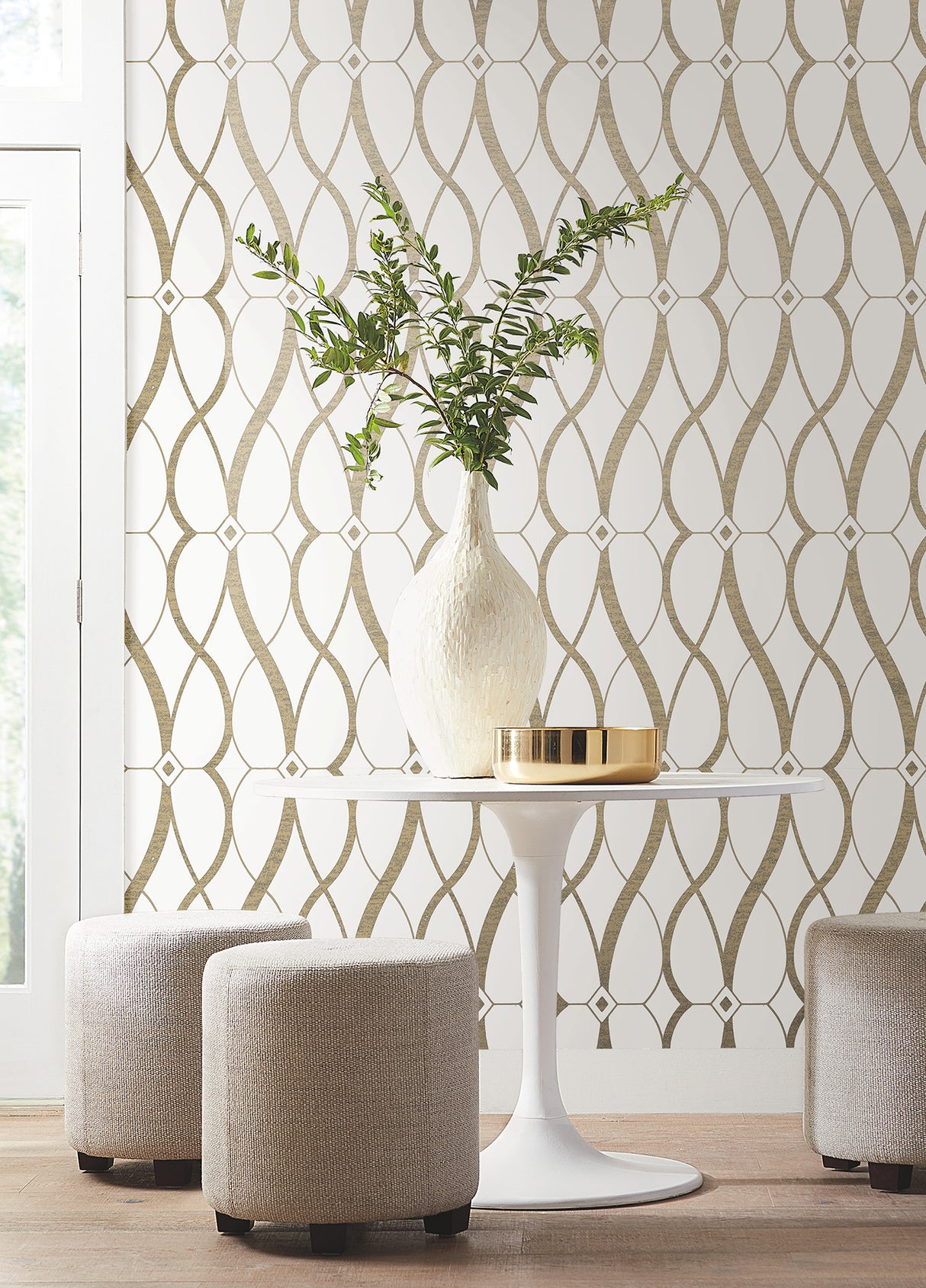 York MD7171 Graceful Geo Cream & Gold Wallpaper