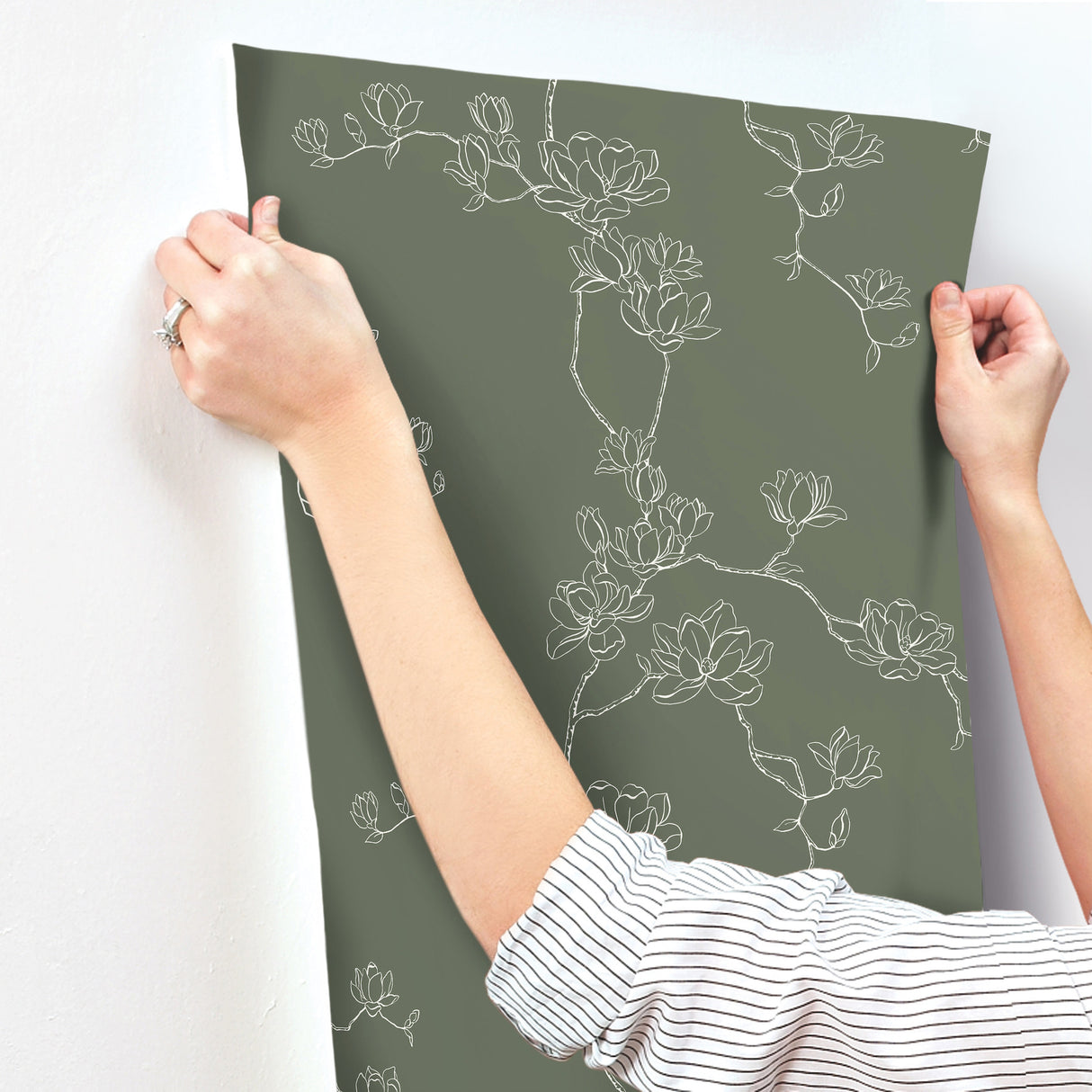 Magnolia Home MF4735 Magnolia Pine Branches Wallpaper