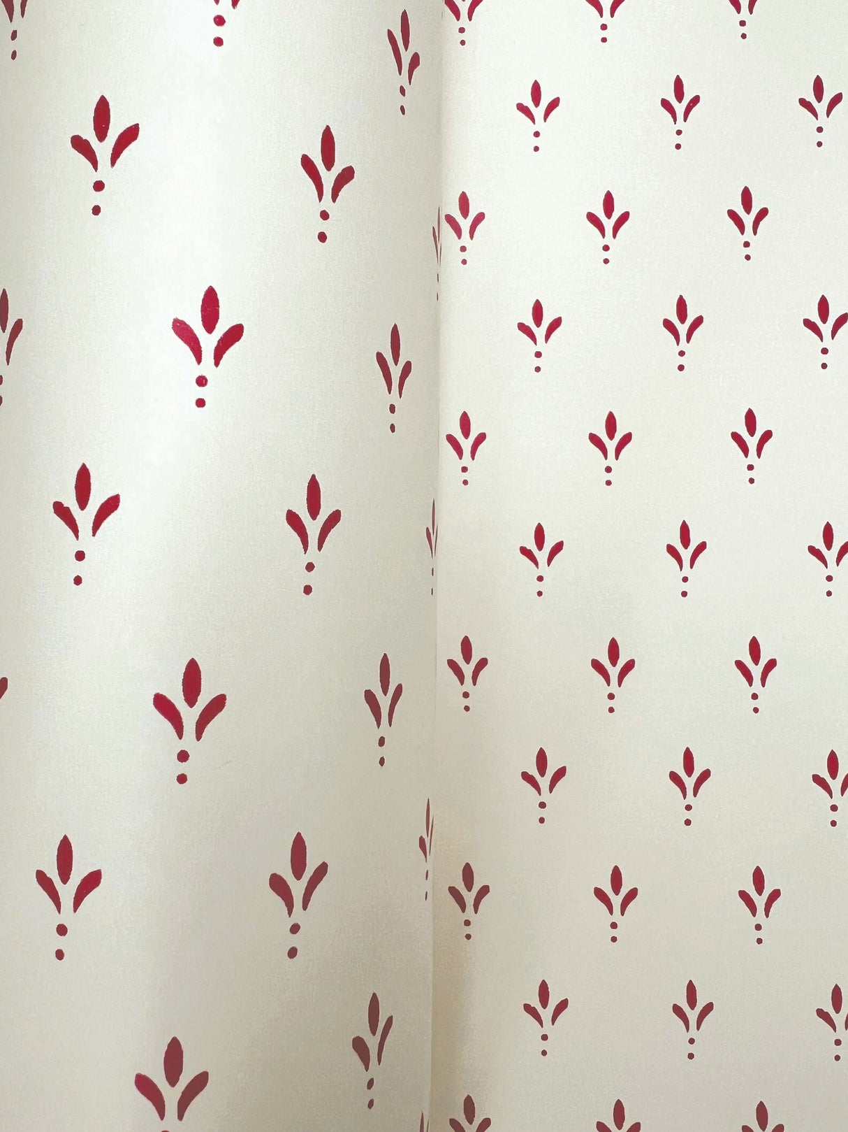 York MF4772 Charm Wallpaper - Eade's Wallpaper