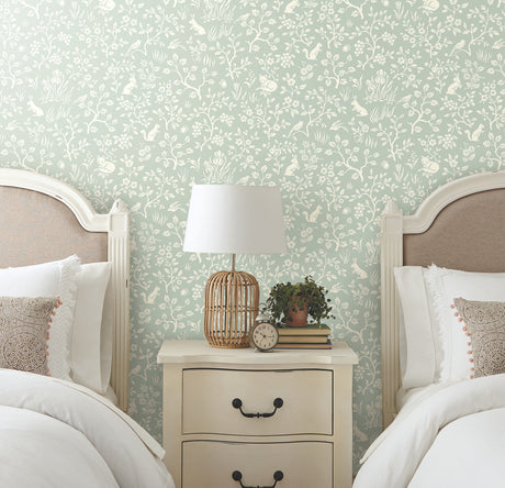 York MK1111 Fox & Hare Green Wallpaper