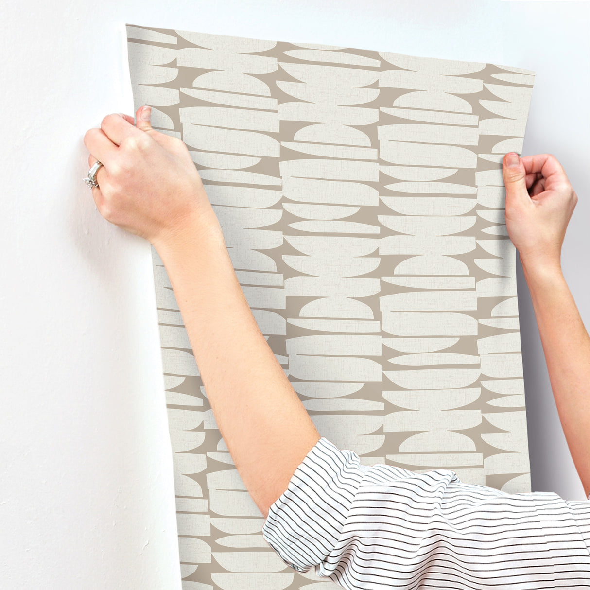 York MT5652 Lovely Libra Dune Wallpaper - Eade's Wallpaper
