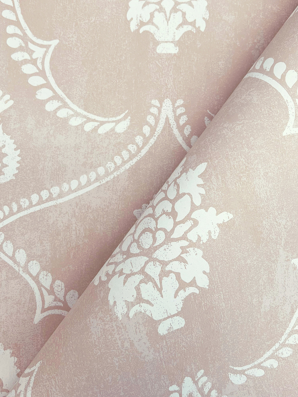 Ronald Redding MX9646 Royal Damask Blush Wallpaper - Eade's Wallpaper