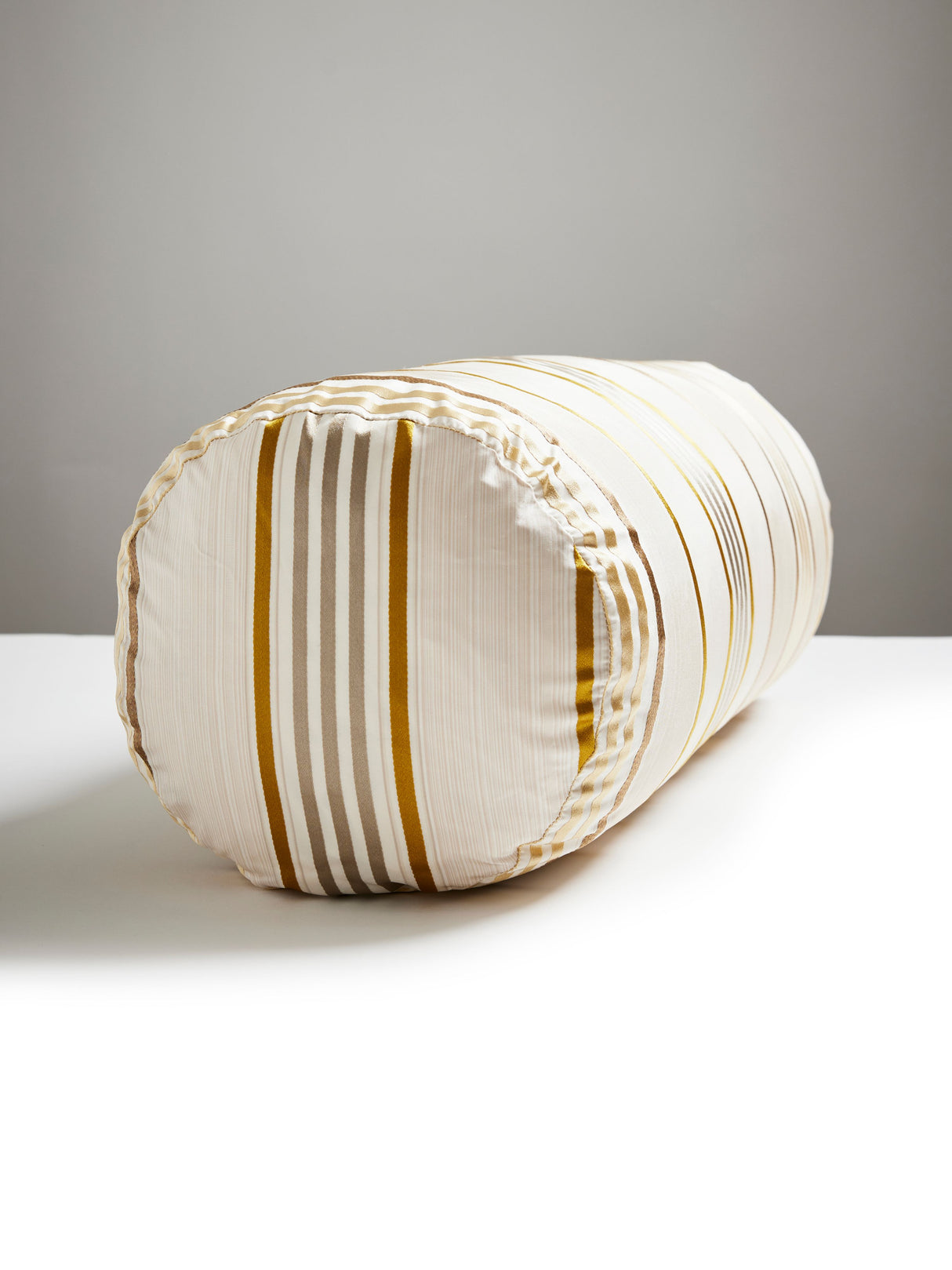 Scalamandre ND 0005BADK6130 CHARLOTTE STRIPE BOLSTER - Pillo