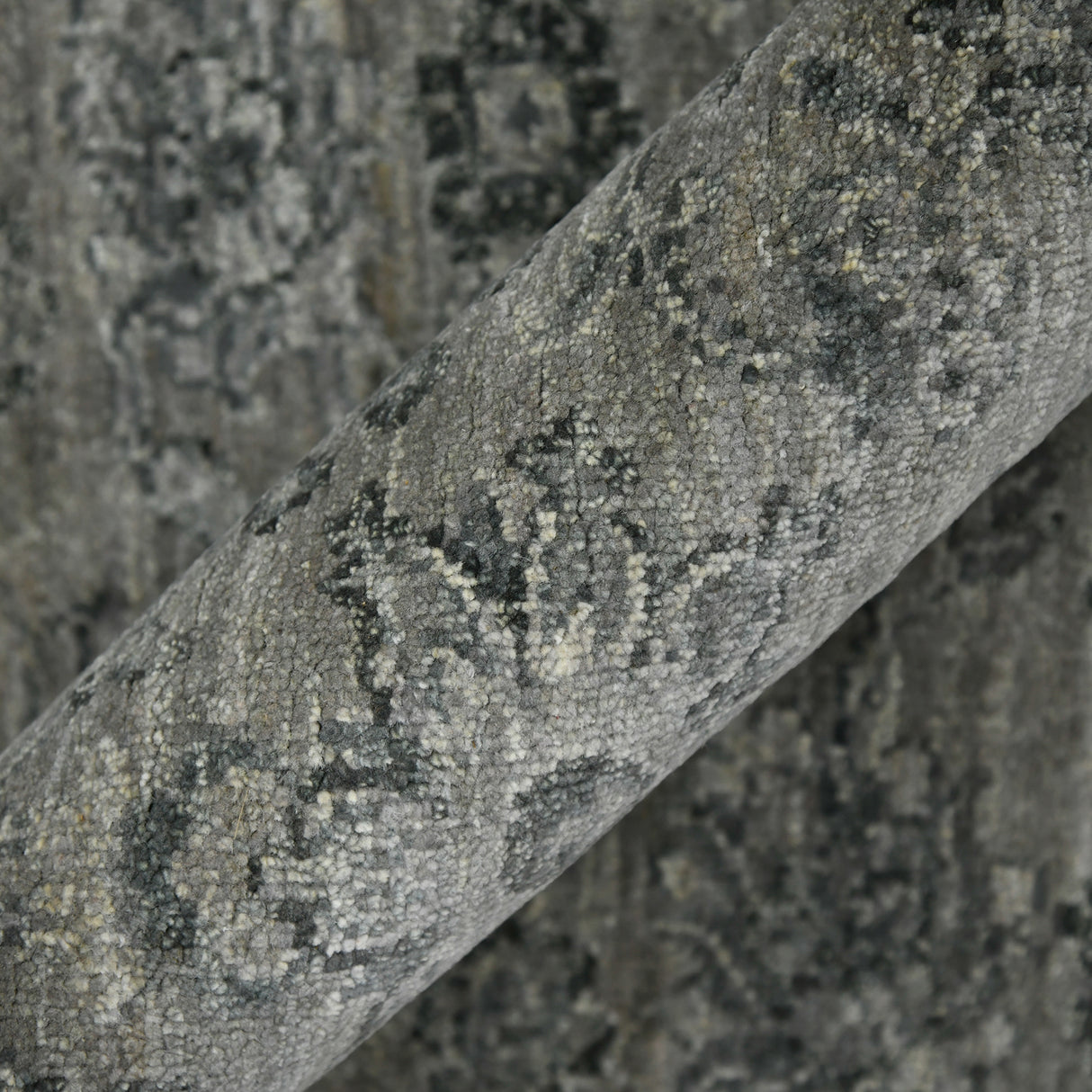 Amer Rugs NUI-5 Nuit Arabe Classic Bordered Area Rug