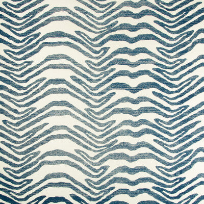 LEE JOFA P2017106.50.0 HENDRICKS PAPER INDIGO Wallpaper - Eade's Wallpaper