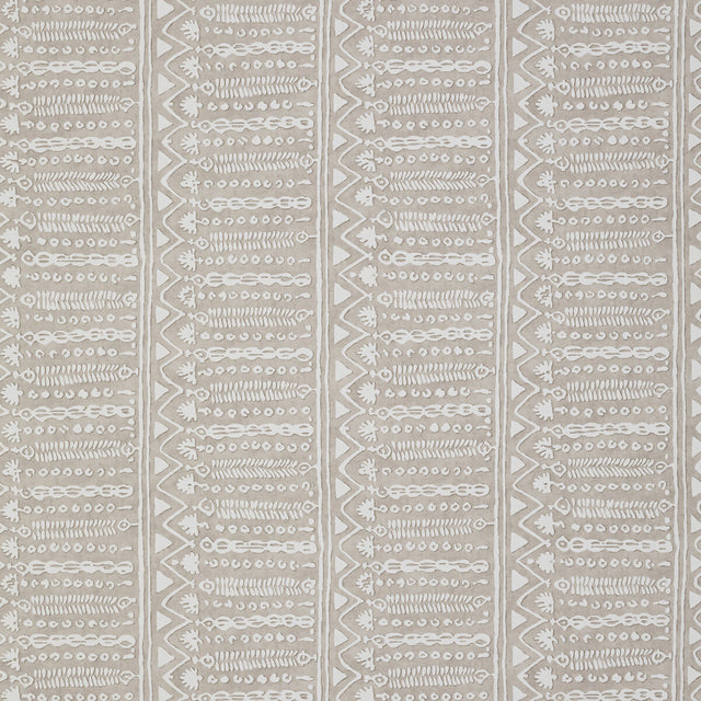 LEE JOFA PBFC-3530.16.0 ABINGDON WP SAND Wallpaper - Eade's Wallpaper