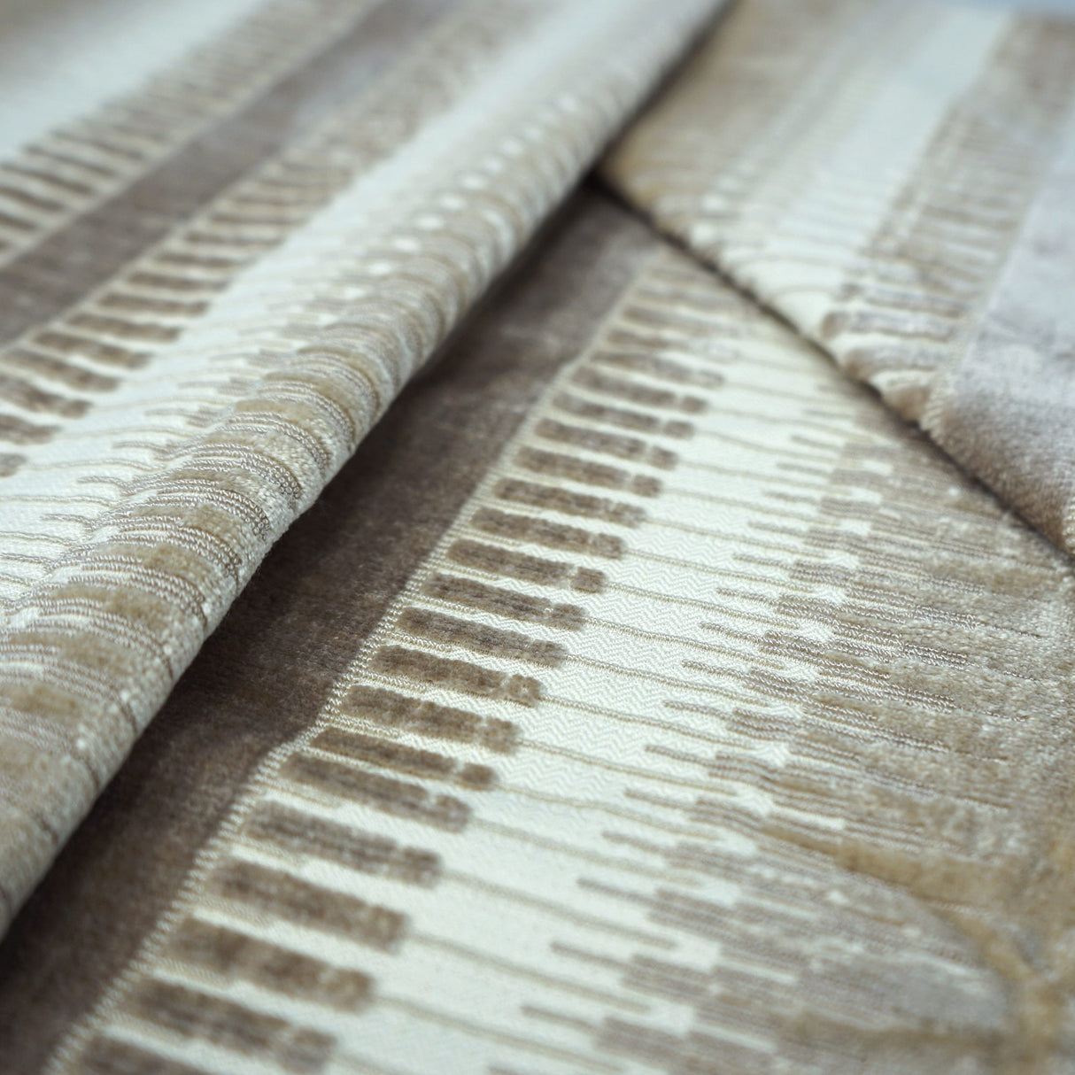 JF Studio 92-SJ101 PIANO Fabric