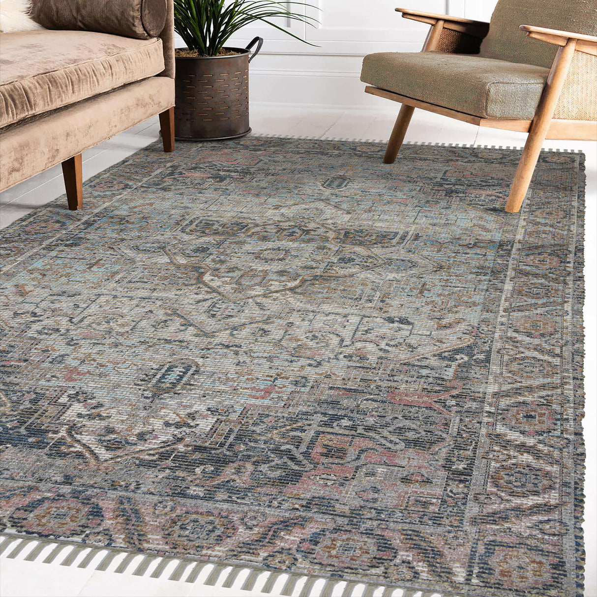 Amer Rugs PRE-5 Prairie Farmhouse Oriental /Pink Area Rug