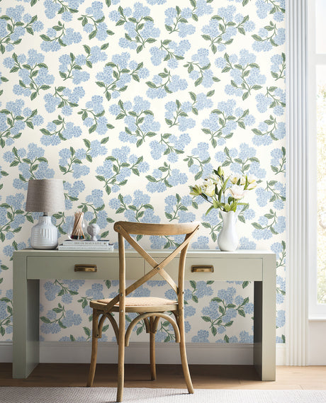 Eade’s Hydrangea Blue & White