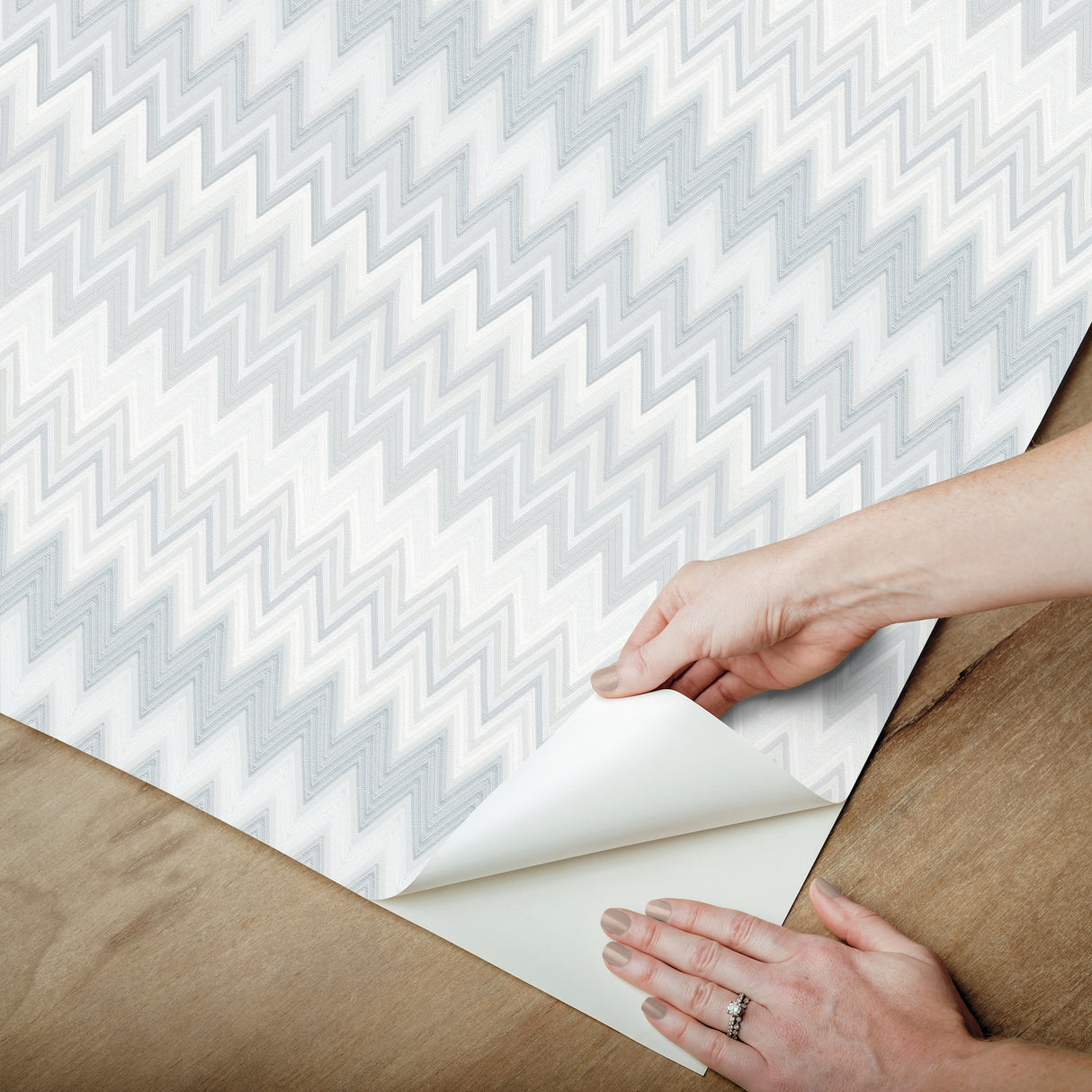 Eade’s Zig Zag White