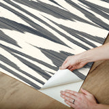 Eade’s Flamed Zig Zag Black