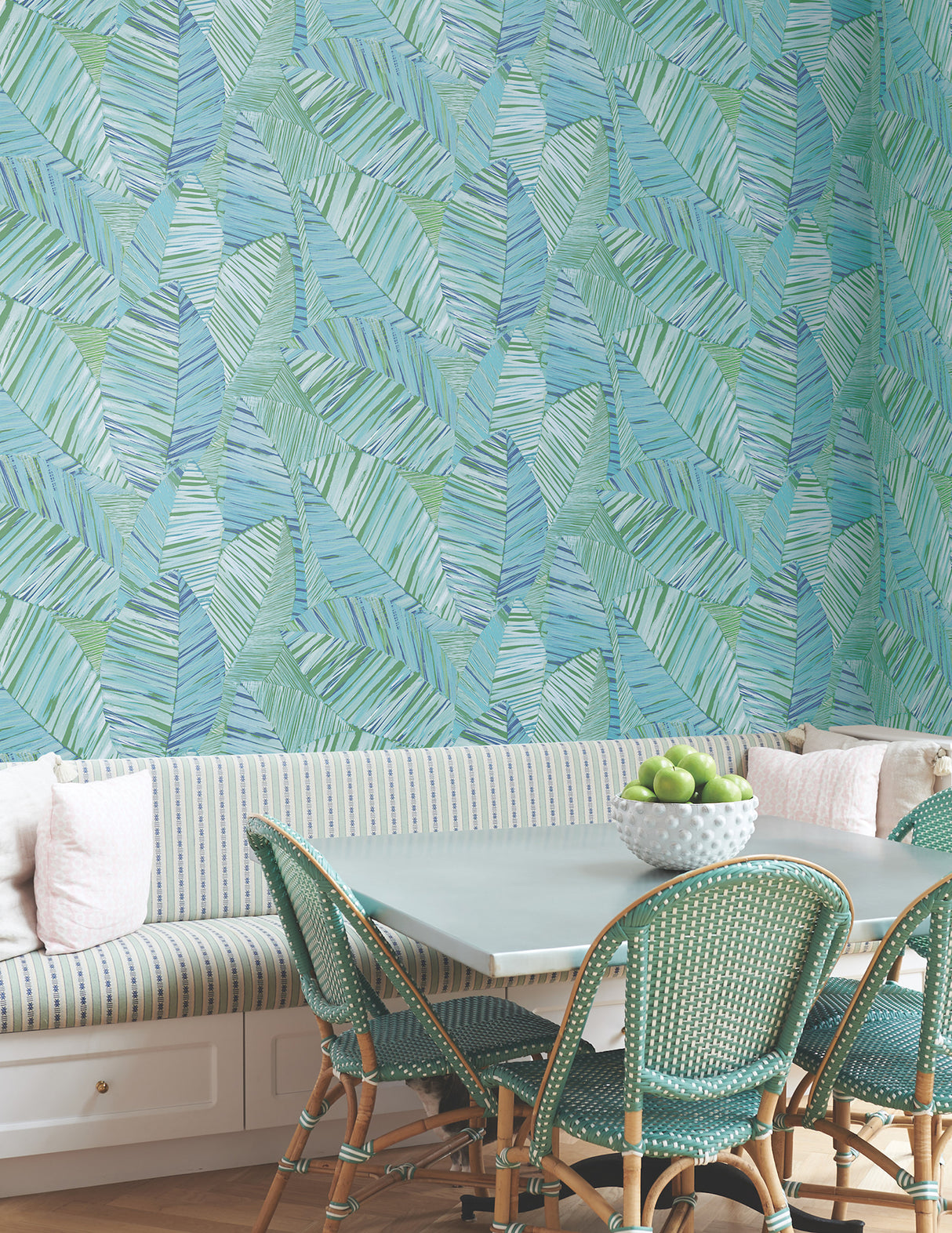 York Wallcoverings PSW1704RL Crown Canopy Blue Palm Peel + S