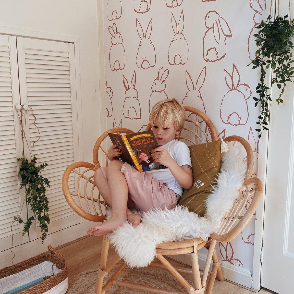 Galerie Day Dreamers Bunnies Beige Mural RB306