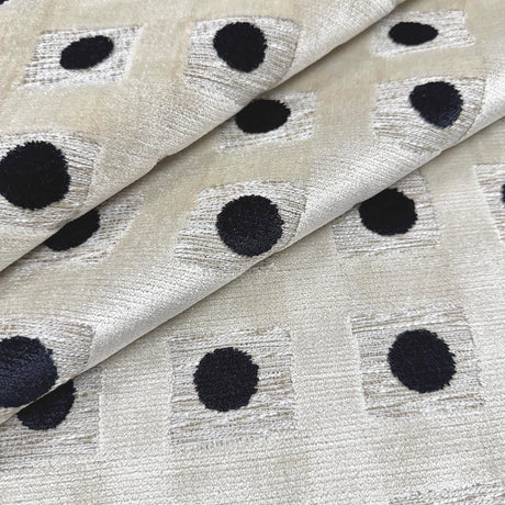 Eade’s REMY DOMINO DOMINO