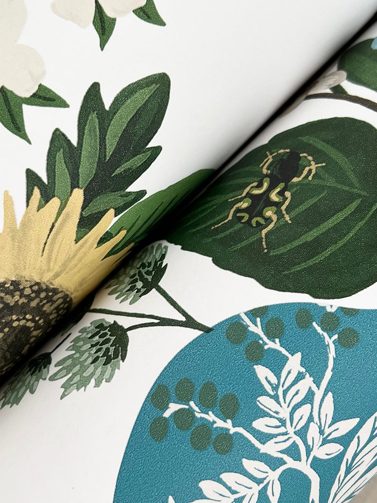 Rifle Paper Co. RF7401 Flower Studies Blue Wallpaper
