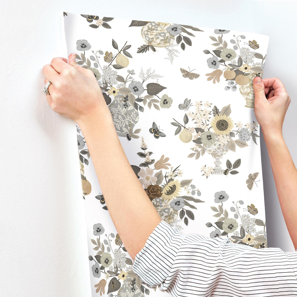 Rifle Paper Co. RF7403 Flower Studies Linen Wallpaper