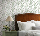 Rifle Paper Co. RF7424 Climbing Vine Gold Wallpaper