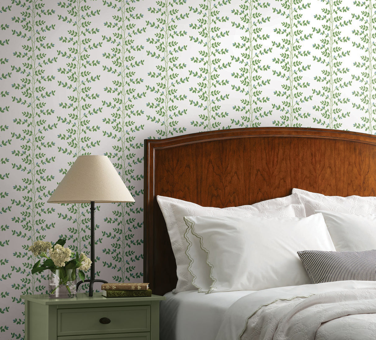 Rifle Paper Co. RF7425 Climbing Vine Blue Wallpaper