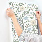 Rifle Paper Co. RF7431 Aster White Wallpaper