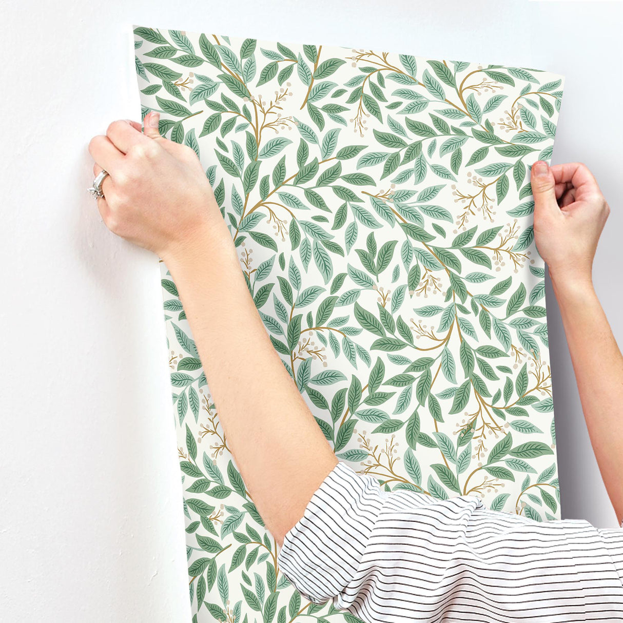 Rifle Paper Co. RF7464 Willowberry Emerald Wallpaper