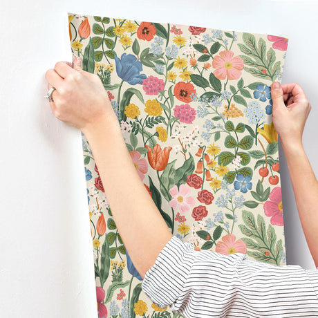 Rifle Paper Co. RF7492 Blossom Cream Wallpaper