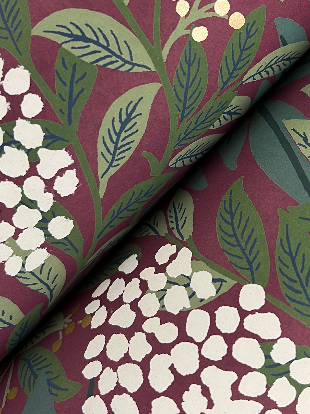 Rifle Paper Co. RF7506 Highgrove Burgundy Wallpaper