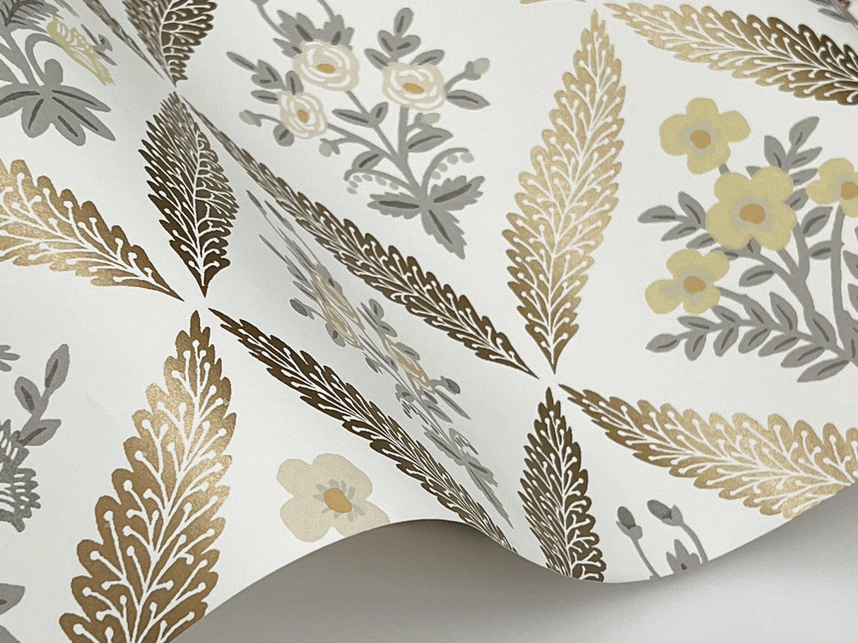 Rifle Paper Co. RF7511 Estee Garden Gold Wallpaper