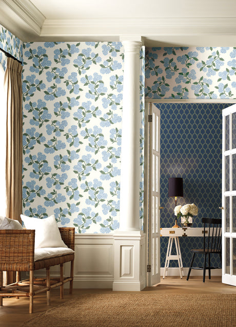 York RI5143 Hydrangea Blue & White Wallpaper