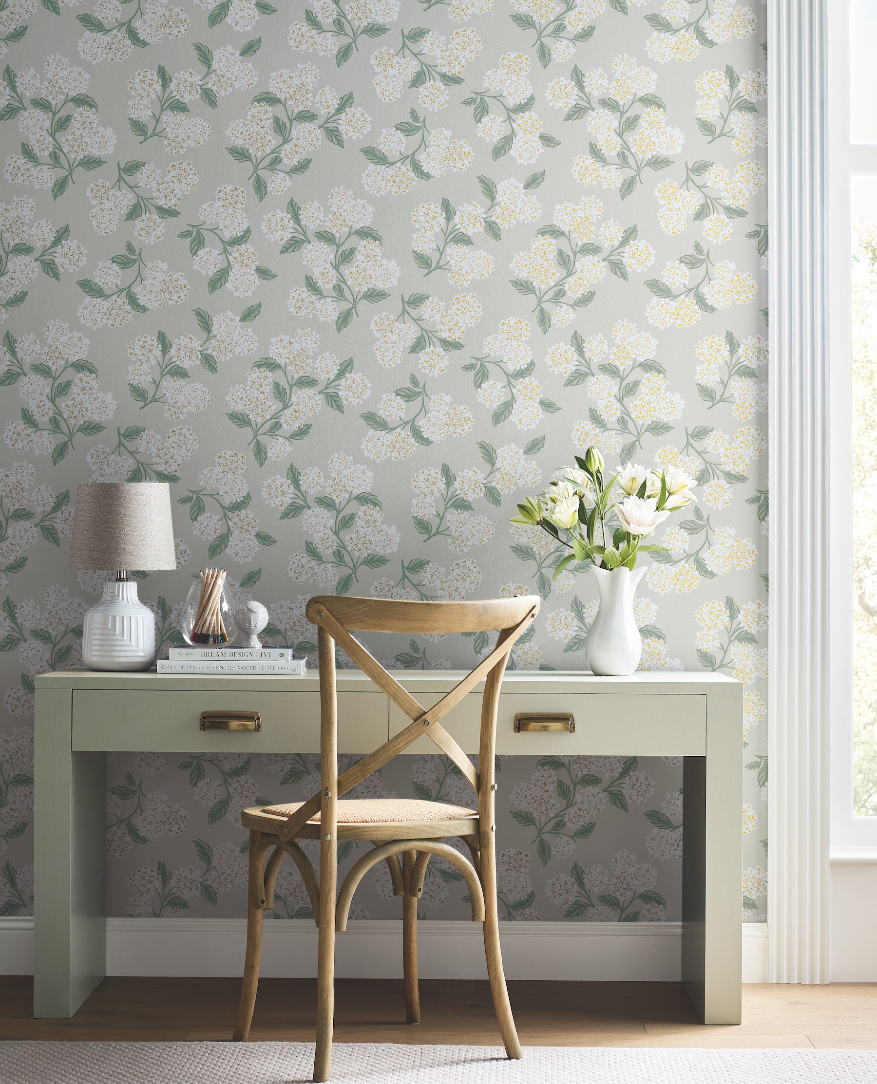 Rifle Paper Co Hydrangea Wallpaper - Linen