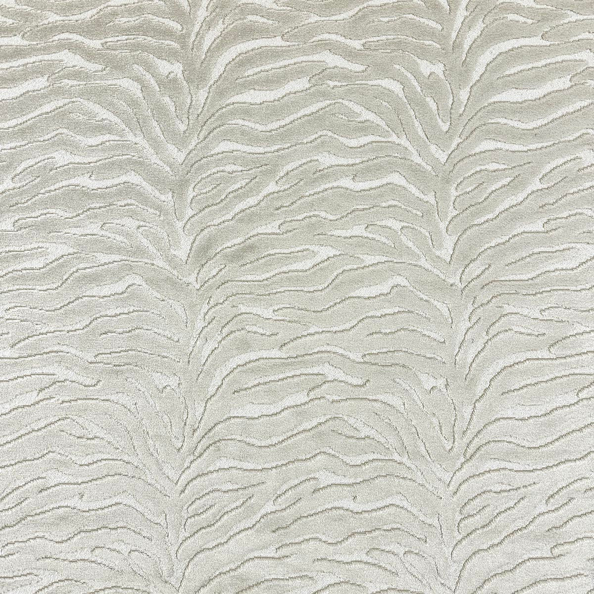 Eade’s RUNE IVORY IVORY