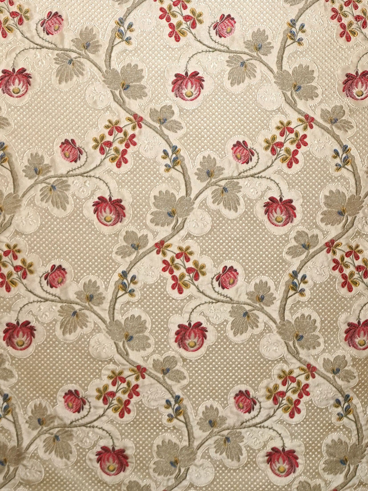 Scalamandre SB 00070352 STRAWBERRY CREAM TROTTOLA Fabric - Eade's Wallpaper